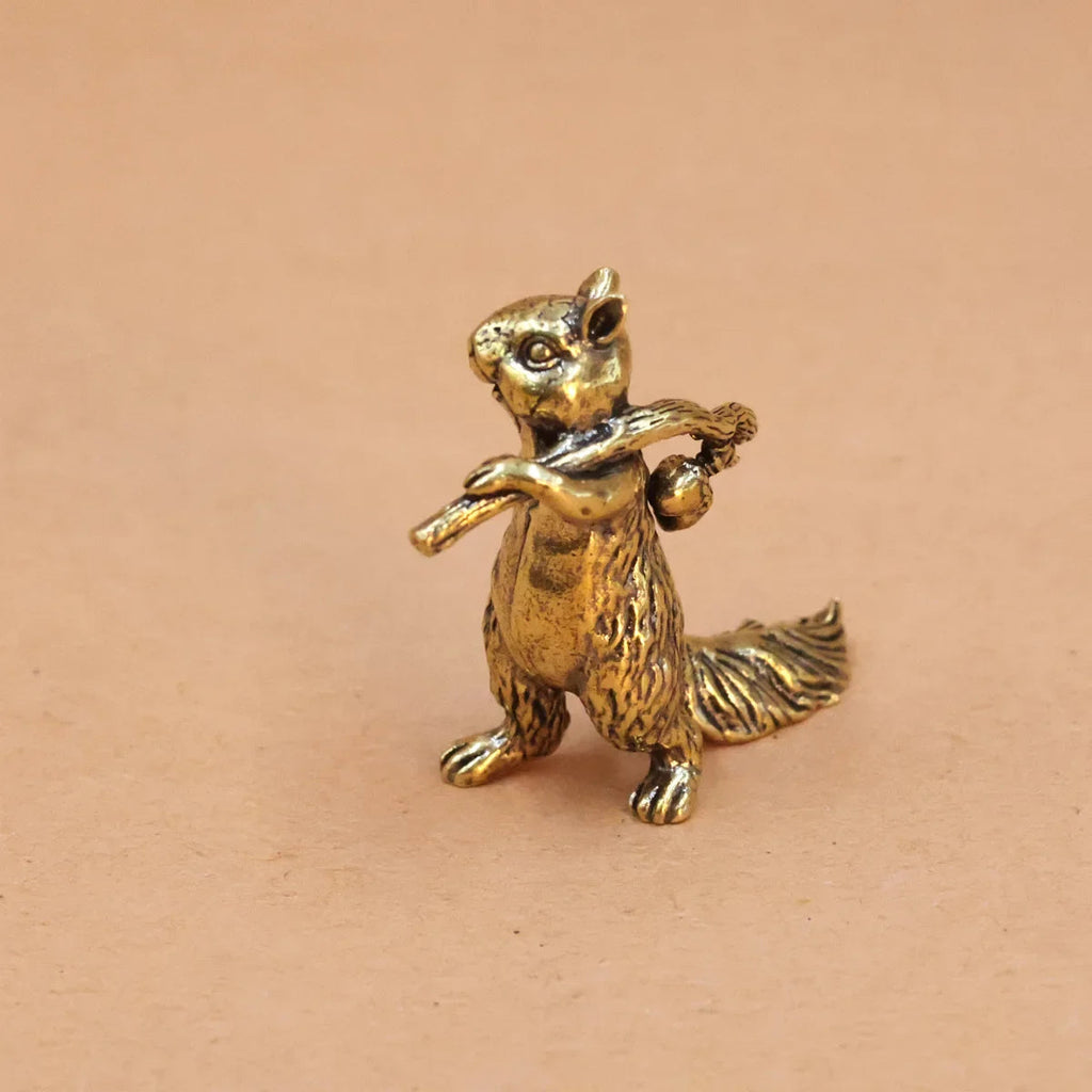 Squirrel with Acorn — Small Bronze Squirrel