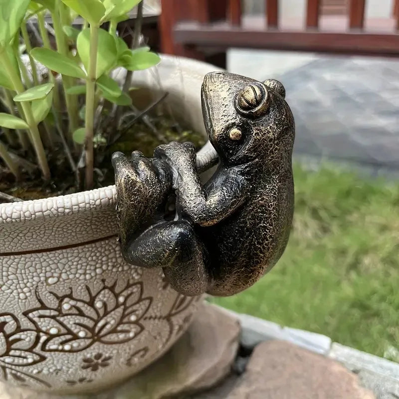 Frog at the Waterline — Bronze Frog Pot Hanger