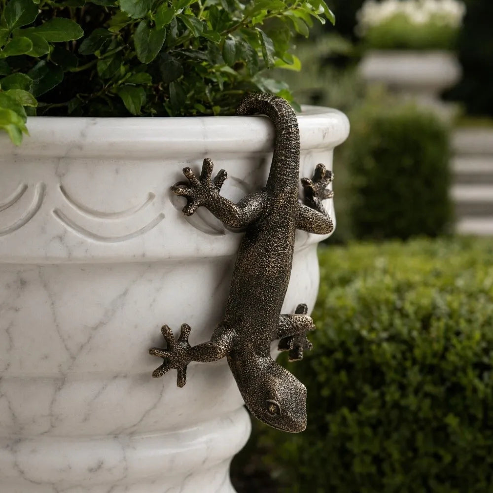 Gecko on the Glaze — Bronze Gecko Pot Hanger