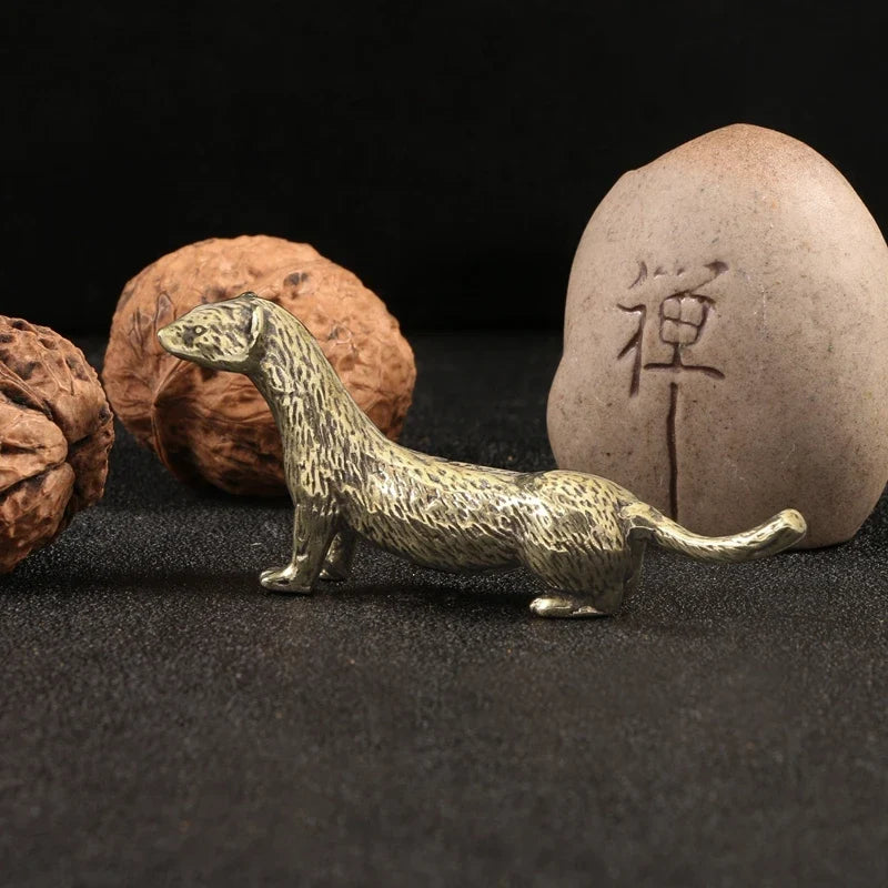 Weasel, Quick — Small Bronze Weasel