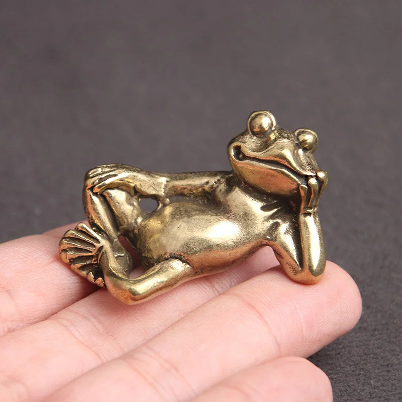 Frog, Unhurried — Small Bronze Frog